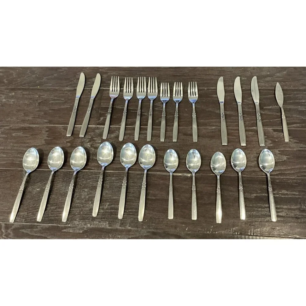 Northland Stainless Vintage Flatware Set Korea 24 Piece‎ MCM Floral Forks Spoons